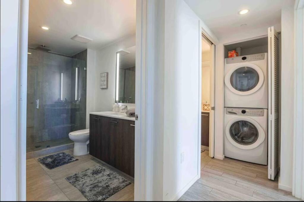 Appartement Gorgeous 2Br/2Bth In The Heart Of Miami Extérieur photo